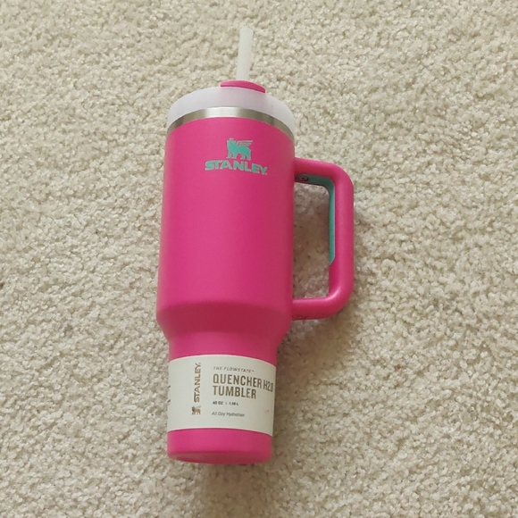 Stanley PASSION PINK Heat Wave Quencher 40oz Stanley Pink Quencher H2.0 Tumbler